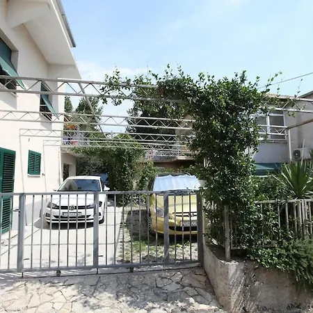 New, Cozy, Modern Near Split And Trogir Apartment